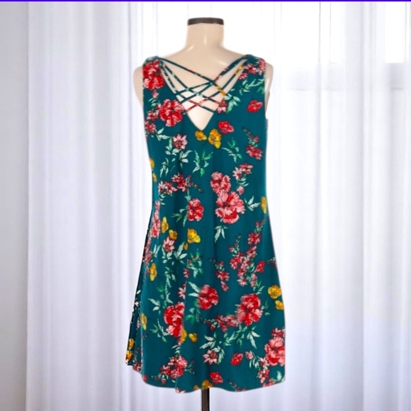 Nine Britton Floral Dress l SIZE M - Picture 2 of 4